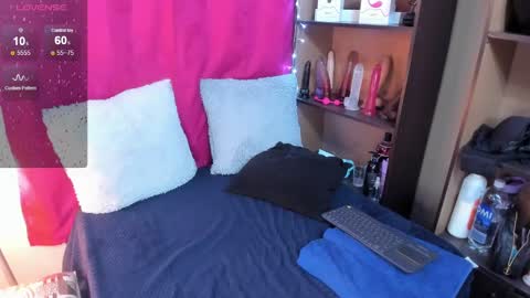 Snapshot of iriss_25 chatting on January 13, 2025, 6:27 pm iris online show from January 13, 2025, 6:27 pm