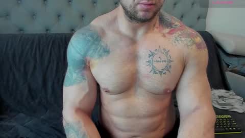 Snapshot of ironhulk22 chatting on March 6, 2025, 7:14 am ironhulk22 online show from March 6, 2025, 7:14 am