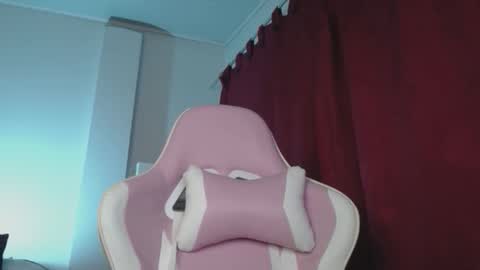 Snapshot of isa_emeralds chatting on September 28, 2025, 9:58 am Isabella  online show from September 28, 2025, 9:58 am