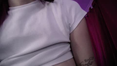 Snapshot of isa_emeralds chatting on October 10, 2025, 10:36 am Isabella  online show from October 10, 2025, 10:36 am