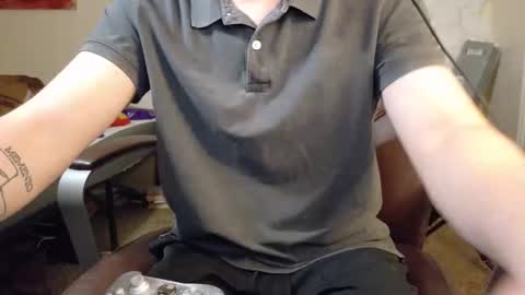 Snapshot of isaac_sheffield chatting on October 23, 2025, 2:05 pm isaac online show from October 23, 2025, 2:05 pm