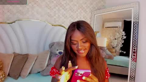 Snapshot of isabellabroms21 chatting on October 10, 2025, 10:09 pm v online show from October 10, 2025, 10:09 pm