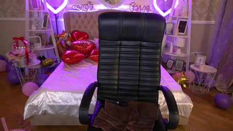 Snapshot of isabellafoxyy chatting on February 8, 2025, 4:57 pm Marina online show from February 8, 2025, 4:57 pm