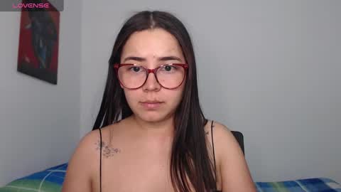 Snapshot of isemma chatting on January 13, 2025, 3:01 am Emma online show from January 13, 2025, 3:01 am