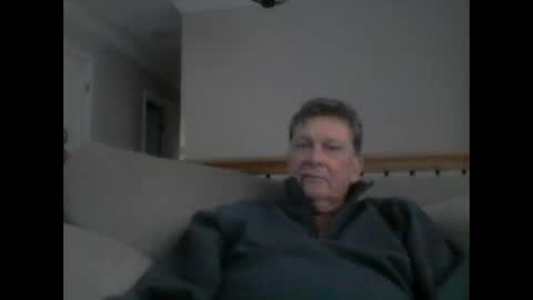 Snapshot of island625103 chatting on February 9, 2025, 10:00 pm island625103 online show from February 9, 2025, 10:00 pm