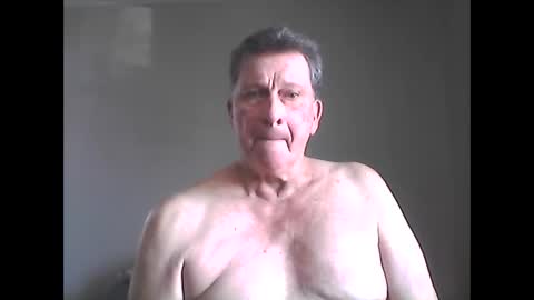 Snapshot of island625103 chatting on February 23, 2025, 8:00 pm island625103 online show from February 23, 2025, 8:00 pm