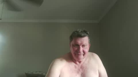 Snapshot of island625103 chatting on September 14, 2025, 4:17 pm island625103 online show from September 14, 2025, 4:17 pm