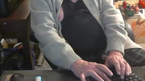 Snapshot of islandduke chatting on January 22, 2025, 11:45 am Duke online show from January 22, 2025, 11:45 am