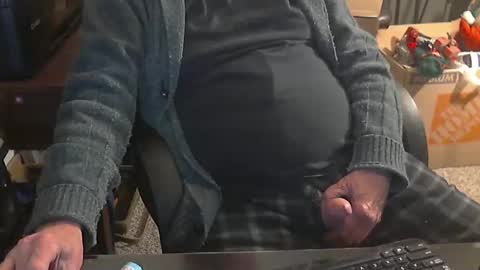 Snapshot of islandduke chatting on January 24, 2025, 2:07 am Duke online show from January 24, 2025, 2:07 am