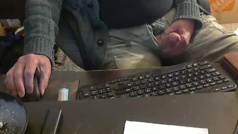 Snapshot of islandduke chatting on February 15, 2025, 3:06 pm Duke online show from February 15, 2025, 3:06 pm