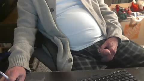 Snapshot of islandduke chatting on February 18, 2025, 11:00 am Duke online show from February 18, 2025, 11:00 am