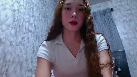 Snapshot of issa30213 chatting on December 18, 2024, 3:37 am Issa online show from December 18, 2024, 3:37 am