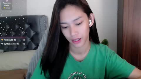 Snapshot of its_me_cora chatting on March 6, 2025, 4:49 pm Cora online show from March 6, 2025, 4:49 pm