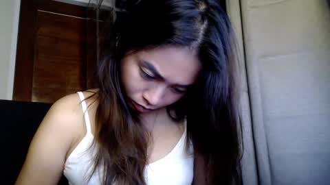 Candy online show from February 17, 2025, 6:37 pm