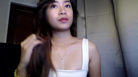Candy online show from February 19, 2025, 6:00 pm