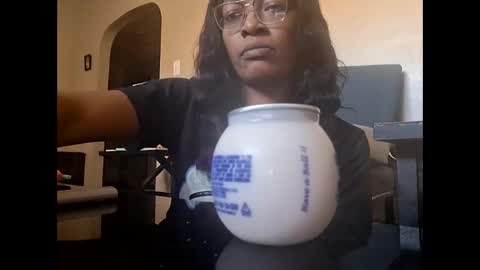 itty_bitty93 online show from November 17, 2025, 8:58 pm