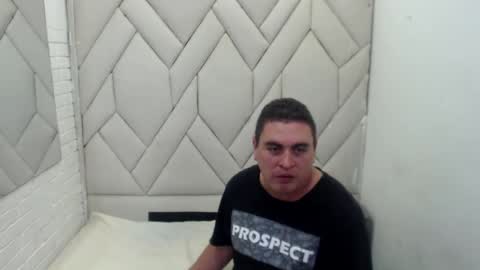 Snapshot of ivan_sexyx chatting on January 16, 2025, 5:53 am Ivan M online show from January 16, 2025, 5:53 am