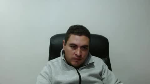Snapshot of ivan_sexyx chatting on January 26, 2025, 5:13 am Ivan M online show from January 26, 2025, 5:13 am