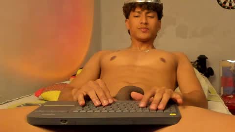 Snapshot of ivano_jones chatting on January 27, 2025, 9:02 am Ivano online show from January 27, 2025, 9:02 am