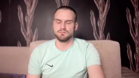Snapshot of iveran_love1 chatting on October 21, 2025, 5:02 pm iveran online show from October 21, 2025, 5:02 pm