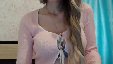 Snapshot of ivetta911 chatting on October 15, 2025, 7:19 am ivetta911 online show from October 15, 2025, 7:19 am