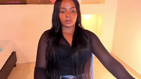 Snapshot of ivybliss8 chatting on December 20, 2024, 3:21 pm i v y  b l i s s online show from December 20, 2024, 3:21 pm