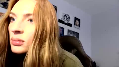 Snapshot of ivygrave chatting on October 5, 2025, 9:34 pm ivygrave online show from October 5, 2025, 9:34 pm