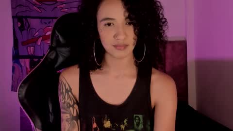 Snapshot of ivymanson_ chatting on October 8, 2025, 7:39 am Camila online show from October 8, 2025, 7:39 am