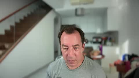 Snapshot of iwantuu2 chatting on December 15, 2024, 9:45 am chat with me to find out online show from December 15, 2024, 9:45 am