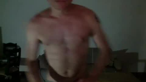 Snapshot of izealvaro chatting on October 18, 2025, 2:58 am izealvaro online show from October 18, 2025, 2:58 am