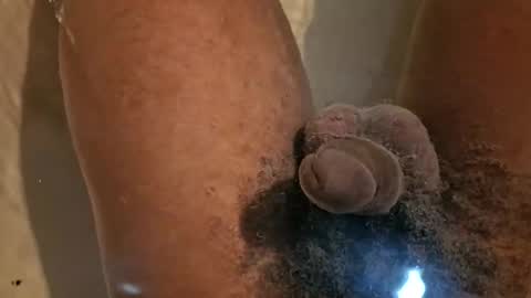 Snapshot of j24cmsd chatting on February 12, 2025, 2:32 pm imagine u call me to Repair your shower online show from February 12, 2025, 2:32 pm