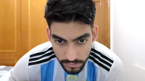 Snapshot of jackecuador chatting on January 27, 2025, 10:16 am Jack online show from January 27, 2025, 10:16 am