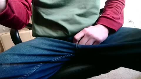 Snapshot of jacksonbrown757 chatting on March 12, 2025, 2:01 pm Jackson Brown online show from March 12, 2025, 2:01 pm