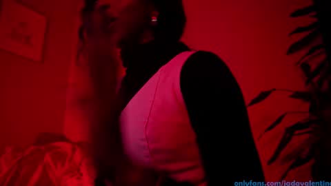 Snapshot of jada_valentine chatting on February 8, 2025, 7:59 am Jada online show from February 8, 2025, 7:59 am