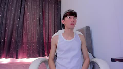 Snapshot of jake_evanss_ chatting on December 5, 2024, 3:28 pm JAKE online show from December 5, 2024, 3:28 pm