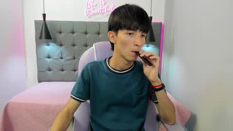 Snapshot of jake_evanss_ chatting on September 29, 2025, 8:24 pm JAKE online show from September 29, 2025, 8:24 pm