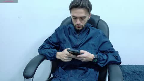 Snapshot of jake_magnuss chatting on October 18, 2025, 11:33 am Jake  online show from October 18, 2025, 11:33 am