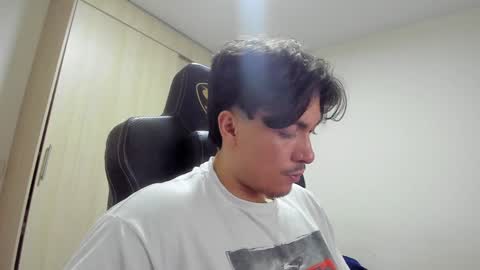 Snapshot of jake_murphy chatting on January 8, 2025, 4:12 am jake_murphy online show from January 8, 2025, 4:12 am