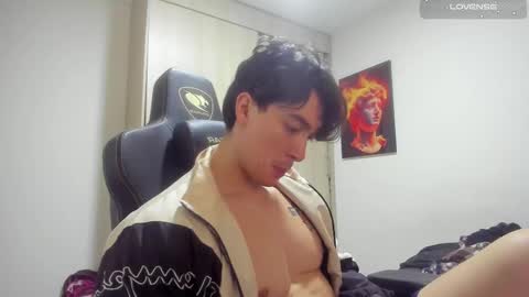 Snapshot of jake_murphy chatting on February 10, 2025, 8:53 am jake_murphy online show from February 10, 2025, 8:53 am