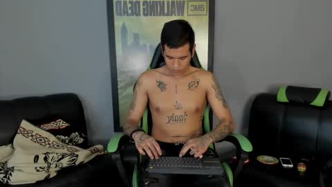 Snapshot of jamesinked_ chatting on February 17, 2025, 7:31 pm Jamesinked online show from February 17, 2025, 7:31 pm