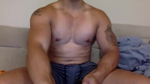 Snapshot of jamesmo820913 chatting on October 12, 2025, 1:43 pm jamesmo820913 online show from October 12, 2025, 1:43 pm