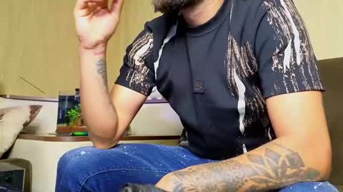 Snapshot of jamienoxus chatting on September 16, 2025, 5:08 am Robbie online show from September 16, 2025, 5:08 am