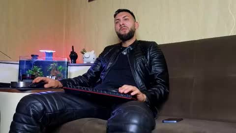 Snapshot of jamienoxus chatting on September 18, 2025, 7:10 am Robbie online show from September 18, 2025, 7:10 am