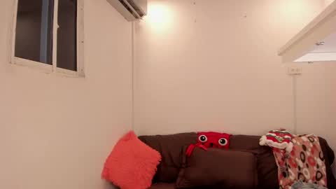 Snapshot of jane_monttgomery chatting on December 28, 2024, 11:37 pm Jane  M online show from December 28, 2024, 11:37 pm