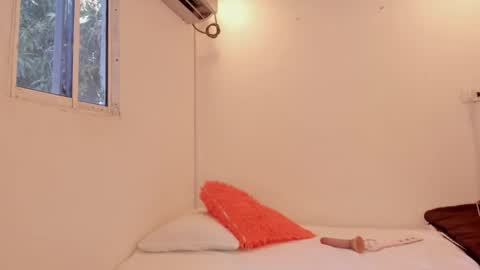 Snapshot of jane_monttgomery chatting on February 28, 2025, 9:12 pm Jane  M online show from February 28, 2025, 9:12 pm