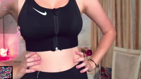 Snapshot of janepuff chatting on September 13, 2025, 6:35 am janepuff online show from September 13, 2025, 6:35 am