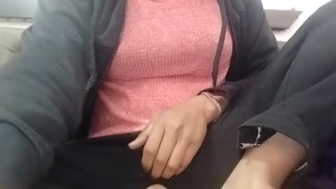 jasspreettt online show from February 21, 2025, 4:07 am