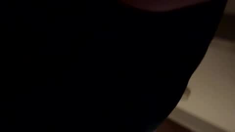 Snapshot of jawssharkparty chatting on December 2, 2024, 11:29 pm Jaws online show from December 2, 2024, 11:29 pm