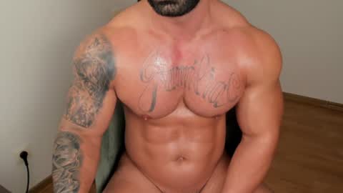 Snapshot of jaxonhunk chatting on December 19, 2024, 8:02 pm JaxonHunk online show from December 19, 2024, 8:02 pm
