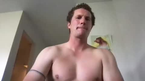 Snapshot of jaycup1989 chatting on October 11, 2025, 7:23 pm jaycup1989 online show from October 11, 2025, 7:23 pm